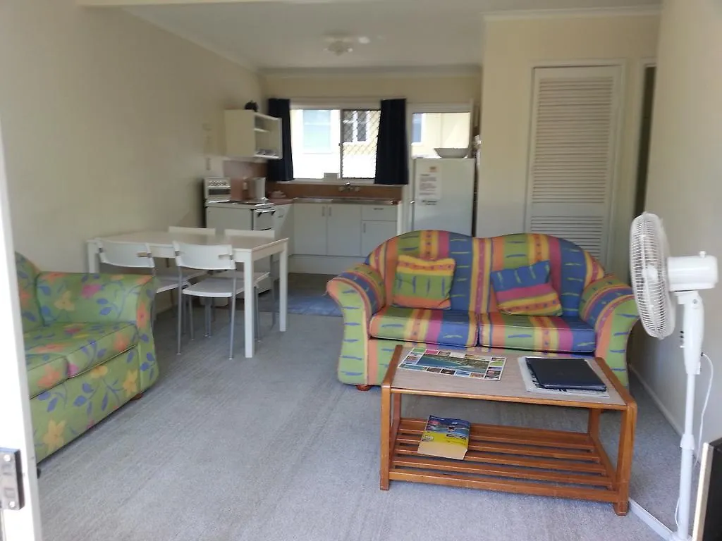 Sandy Court Holiday Units Motel Noosaville