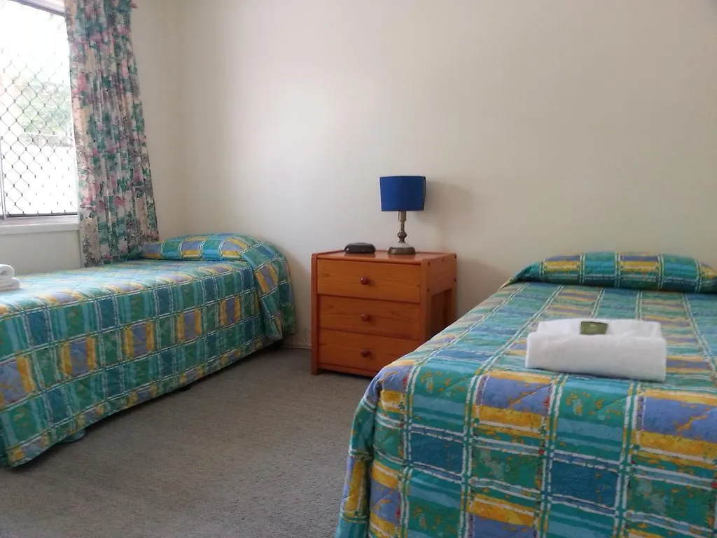 Sandy Court Holiday Units Motel Noosaville